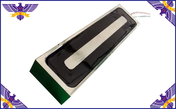 大型起重機(jī)吸盤(pán)電磁鐵圖片